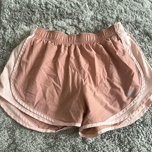 Women’s nike short